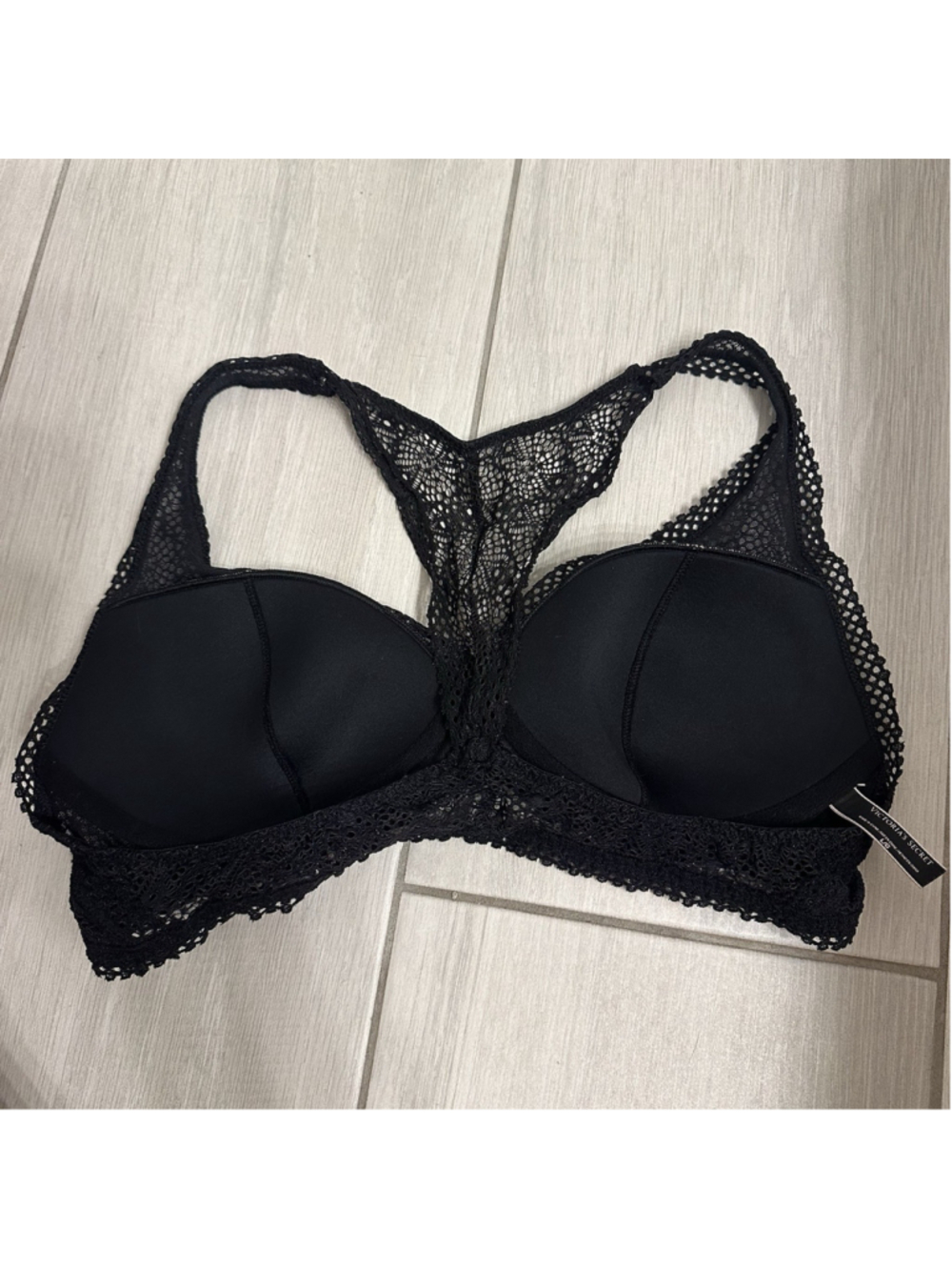 Victoria's Secret Black Lace Bralette Racerback Wireless Size L Bra - Picture 2 of 3